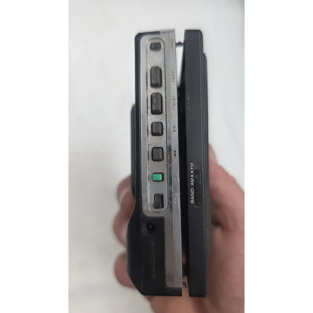 Sony Walkman Cassette Player WM-AF604/BF604 Auto Reverse FM/AM